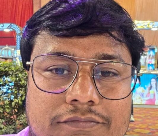 ब्लॉक कंप्यूटर ऑपरेटर संदीप गुप्ता की सड़क हादसे में:इटवा में अज्ञात वाहन ने बाइक को मारी टक्कर, घर लौटते समय हुआ हादसा