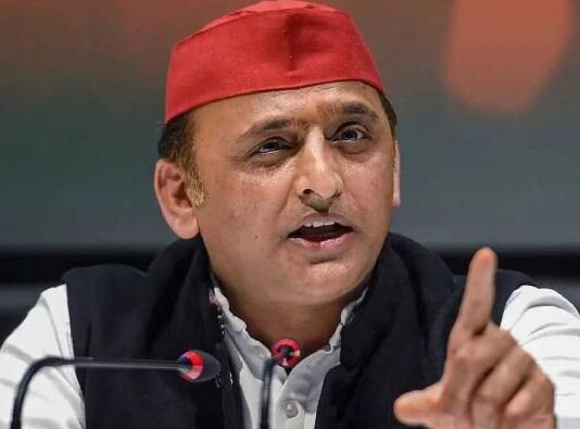 ‘कुशल अधिकारियों की भाजपा सरकार में कोई अहमियत नहीं…’, आईएएस रिंकू सिंह राही के इस्तीफे पर बोले अखिलेश यादव