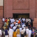 Live: महिला आरक्षण और परिसीमन पर संसद में हंगामा, पढ़ें हर जरूरी अपडेट Live: महिला आरक्षण और परिसीमन पर संसद में हंगामा, पढ़ें हर जरूरी अपडेट