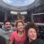 NASA ने फिर किया कमाल, चांद के चक्कर लगा धरती पर लौटे आर्टेमिस 2 मिशन के यात्री NASA ने फिर किया कमाल, चांद के चक्कर लगा धरती पर लौटे आर्टेमिस 2 मिशन के यात्री