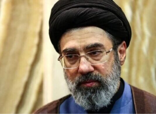 ‘ईरान के सुप्रीम लीडर बेहोश, फैसले लेने की स्थिति में नहीं…’, मोजतबा खामेनेई को लेकर बड़ा दावा