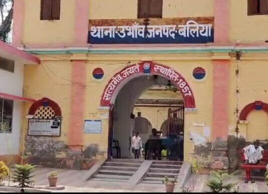 बलिया चार्जशीट के बदले एक रात की डिमांड, क्राइम…