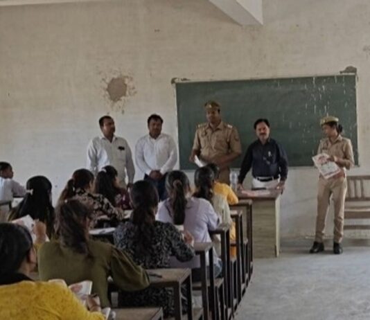 मिशन शक्ति फेज-5.0: छात्राओं को सशक्त बनाने का कार्यक्रम:अधिकारों, सुरक्षा उपायों और सरकारी योजनाओं की दी गई जानकारी