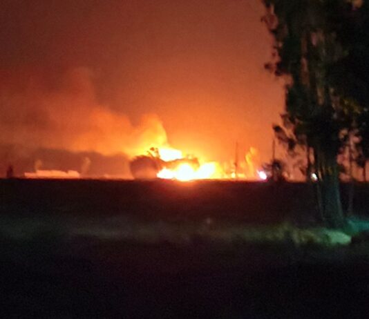 साउघाट दलित बस्ती में आग से भारी नुकसान:अराजक तत्वों ने लगाई, कई घरों का सामान जला