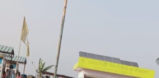 सिद्धार्थनगर में पेट्रोल-डीजल लेने लोगों की भीड़:बांसी-धानी मार्ग पर कई पंप खाली, संचालक बोले- मांग बढ़ने से समस्या हो रही