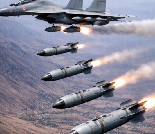 भारत का नया 1500 किलो प्रिसिजन बम: दुश्मन ठिकानों पर करेगा सटीक वार News Desk