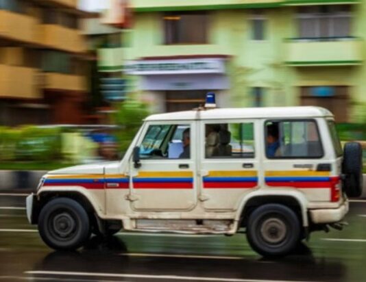 अमरावती कांड: नाबालिगों के शोषण पर सख्ती, पुलिस की छापेमारी जारी News Desk