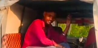 थाने में घुसकर पुलिस जीप पर बनाई REEL:खुद को ‘माफिया’ बताया, बस्ती पुलिस जांच में जुटी