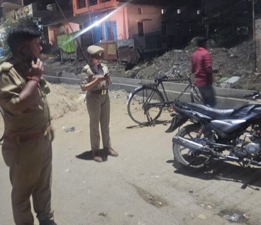 बृजमनगंज में 26 वाहनों का चालान कटा:बिना हेलमेट-सीट बेल्ट के खिलाफ पुलिस का सघन चेकिंग अभियान