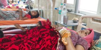 प्रसव के दौरान नवजात का सिर धड़ से हुआ अलग:बस्ती सामुदायिक स्वास्थ्य केंद्र में हुई डिलीवरी, महिला की जान बचाई