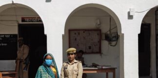 दहेज हत्या मामले में महिला गिरफ्तार:बहराइच में पुलिस ने न्यायालय भेजा, अप्रैल में हुई थी विवाहिता की मौत