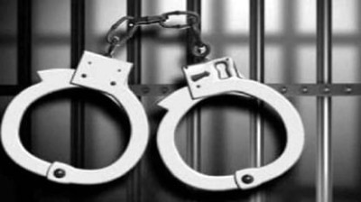 मेट्रो स्टेशन पर महिला के बैग से 53 जिंदा और 10 खोखा कारतूस बरामद