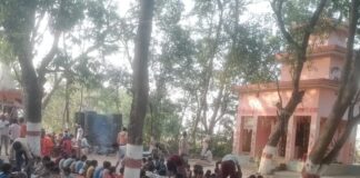 झिरझिरवा कुट्टी में भागवत कथा का समापन:विशाल भंडारे में उमड़ी भीड़, सांसद राम शिरोमणि वर्मा भी रहे मौजूद