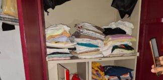 सिद्धार्थनगर के डोमसरा में दो पाटीदारों के घरों में चोरी:60 लाख के जेवर, 6 लाख नकद और लाइसेंसी रिवॉल्वर पार