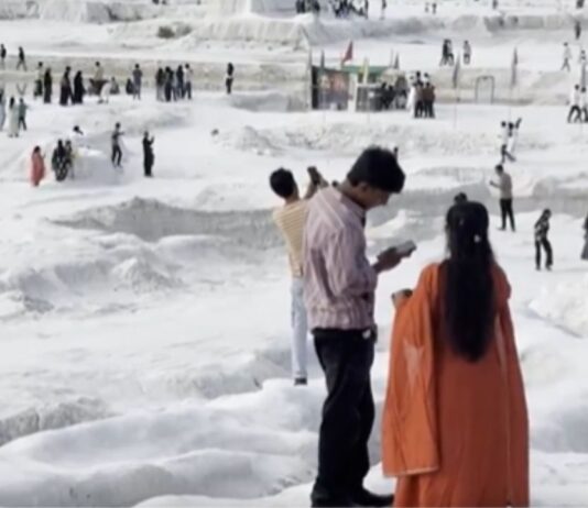 बर्फ की चादर नहीं कचड़े का ढेर है राजस्थान की यह जगह, सेहत के लिए खतरनाक क्यों?