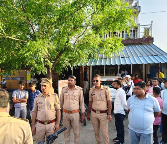 परतावल में बच्ची की मौत:परिजनों ने डॉक्टर पर लापरवाही का आरोप लगाया, पुलिस जांच जारी