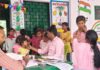 खड़सरी प्राथमिक विद्यालय में बच्चों का स्वागत:’नवारंभ उत्सव’ में नामांकन और स्वास्थ्य परीक्षण हुआ