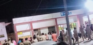 पीएम सूर्य घर योजना में बैंक की लापरवाही:बस्ती में लाभार्थी परेशान, सर्वे अटका; DM से शिकायत