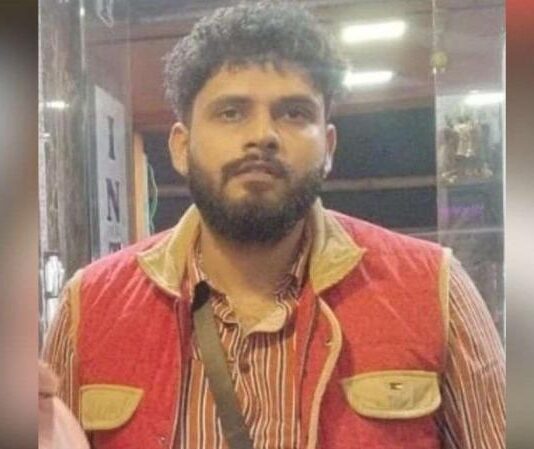 वांटेड गैंगस्टर साहिल चौहान भारत लाया गया, दिल्ली एयरपोर्ट पर STF ने की गिरफ्तारी News Desk