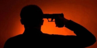 डिप्रेशन में लाइसेंसी रिवाल्वर से खुद को मारी गोली,मौत,पुलिस मामले की जांच में जुटी