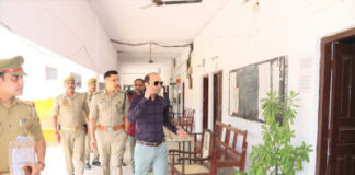 डीएम एवं एसपी ने होमगार्ड्स एनरोलमेंट परीक्षा के दृष्टिगत परीक्षा केन्द्रों का किया निरीक्षण