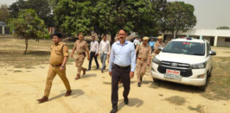 डीएम एसपी द्वारा होमगार्ड एनरोलमेंट परीक्षा केंद्रों का किया गया निरीक्षण, दिये गये आवश्यक दिशा निर्देश।