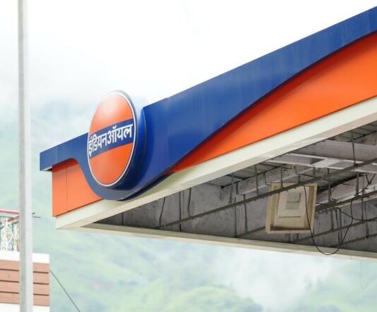 LPG किल्लत से कर्नाटक में हड़कंप, 300+ पंप बंद, इंडियन ऑयल कॉर्पोरेशन ने संभाली स्थिति News Desk