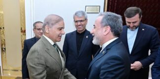 तो मान गया ईरान! 24 घंटे में दूसरी बार पाकिस्तान क्यों लौटे अब्बास अराघची?