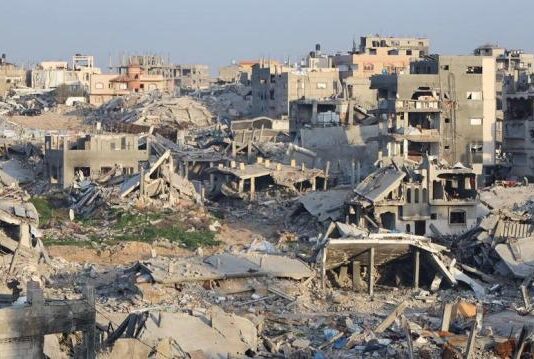 WSJ की रिपोर्ट का दावा: डोनाल्ड ट्रंप फिर दे सकते हैं ईरान पर भीषण बमबारी का आदेश News Desk