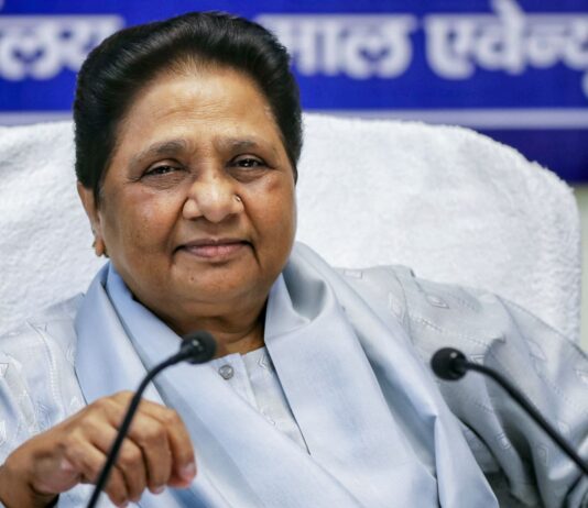 ‘गिरगिट की तरह रंग बदलने …’, मायावती ने महिला आरक्षण पर SP-कांग्रेस को घेरा