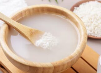 राइस वाटर में क्या है खास जिस वजह से कोरियन स्किन केयर में होता है इस्तेमाल?