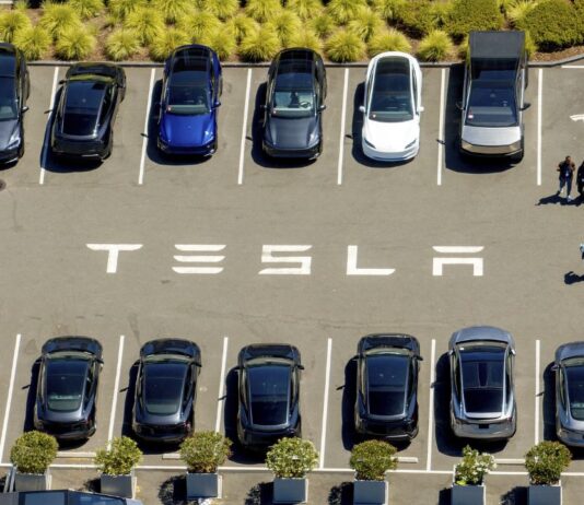 गूगल, एप्पल के आफिसों में बरसेंगे बम? ईरान ने जारी की 18 कंपनियों की हिट लिस्ट