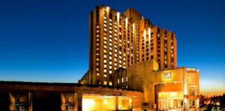 ‘द ललित’ होटल और NDMC के झगड़े की कहानी क्या है?