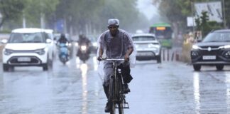 कहीं तूफान तो कहीं भारी बारिश, इन राज्यों में भीषण लू का अलर्ट