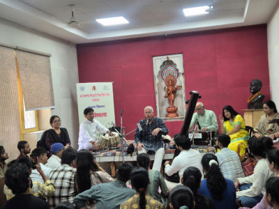 भातखण्डे विवि में पद्म भूषण पंडित साजन मिश्र के निर्देशन में गायन कार्यशाला