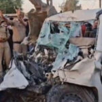 दमोह : ट्रक ने बोलेरो और बाइक को मारी टक्कर, चार लोगों की मौत, पांच गंभीर दमोह : ट्रक ने बोलेरो और बाइक को मारी टक्कर, चार लोगों की मौत, पांच गंभीर