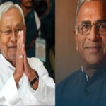 राष्ट्रपति के समक्ष हरिवंश नारायण सिंह व नीतीश कुमार ने ली राज्यसभा की शपथ राष्ट्रपति के समक्ष हरिवंश नारायण सिंह व नीतीश कुमार ने ली राज्यसभा की शपथ