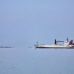 होर्मुज स्ट्रेट में दाखिल हुए अमेरिकी जहाज? ईरान ने दे दिया बेबाक जवाब होर्मुज स्ट्रेट में दाखिल हुए अमेरिकी जहाज? ईरान ने दे दिया बेबाक जवाब