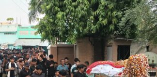 हजरत मुस्लिम के शहादत दिवस पर निकला अलम-ताबूत जुलूस:हल्लौर में मरसिया मजलिस, अकीदतमंदों ने किया नौहा मातम