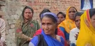 महराजगंज में बिजली करंट से मजदूर की मौत:परिजनों ने टेंट मालिक पर मारपीट का आरोप लगाया