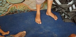 बोलेरो ने मोटरसाइकिल को टक्कर मारी:पति-पत्नी घायल, बच्चा सुरक्षित; सिंदुरिया में हादसा