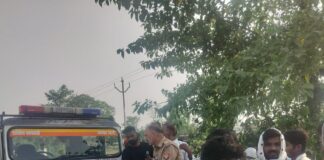 झिरझिरवा पुल के पास वृद्ध का शव मिला:नगर थाना क्षेत्र में गर्मी और कमजोरी से मौत की आशंका
