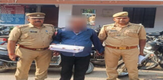 गोमतीनगर विस्तार पुलिस ने अवैध तमंचे के साथ आरोपी को दबोचा