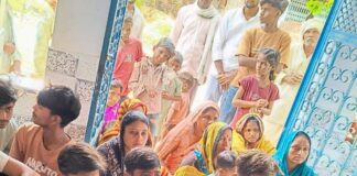 इटवा के सिकौथा बुद्ध विहार में बुद्ध पूर्णिमा मनी:विशेष पूजा-अर्चना, उपदेशों से गूंजा परिसर