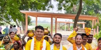 सिद्धार्थनगर के डुमरियागंज में श्रीमद्भागवत कथा का शुभारंभ:कलश यात्रा के साथ हुआ आगाज