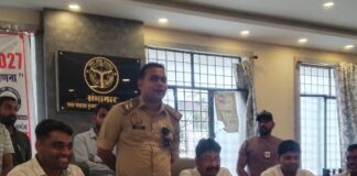 बृजमनगंज में पुलिस,पत्रकार और नगर पंचायत की बैठक:चेयरमैन ने आपसी समन्वय पर दिया जोर
