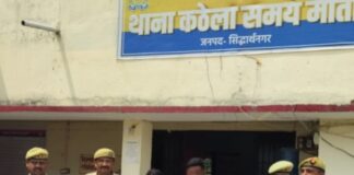 सिद्धार्थनगर में कठेला समय माता में चोरी का खुलासा:तीन अभियुक्त गिरफ्तार, पानी का मोटर और नकदी बरामद