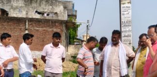 फरेंदा विधायक ने सीसी रोड, नाली निर्माण का भूमिपूजन किया:क्षेत्र के विकास, जाम से मुक्ति को ओवरब्रिज; रिंग रोड का दिया भरोसा