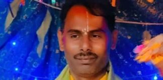 पैठिया लस्करी में श्रीकृष्ण जन्मोत्सव मनाया गया:श्रीमद्भागवत कथा के दौरान भक्तिमय हुआ पंडाल, कई श्रद्धालु रहे मौजूद