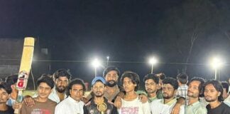 अमन इलेवन नवाबगंज ने जीता जिला स्तरीय एनपीएल फाइनल:चांद बाबू इलेवन को 9 विकेट से हराया, मॉर्गन मैन ऑफ द मैच